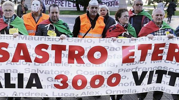 Amianto, il racconto di mille tragedie