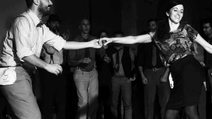 Al Museo del tessuto si balla il tango