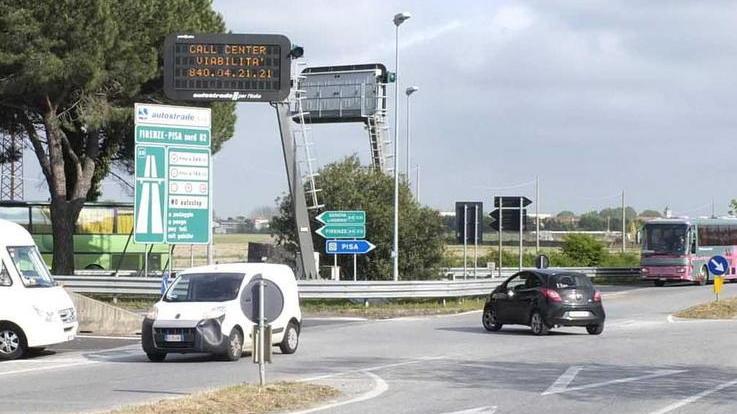 «Le rotonde a Pisa si fanno mentre Vecchiano aspetta»