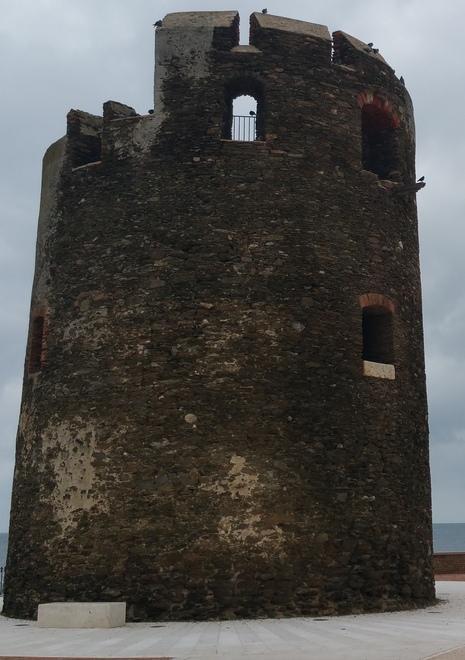 Raccolta di fondi per salvare il borgo di Santa Lucia