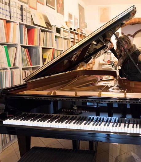 Il pianoforte utilizzato da Ezio Bosso (Foto Sernachcioli)
