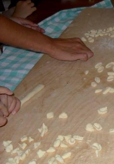 Settecento scolari a lezione di agricoltura tradizionale 