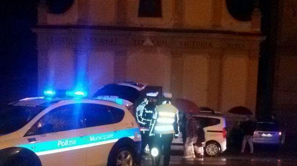Ragazza di 17 anni investita sulle strisce
