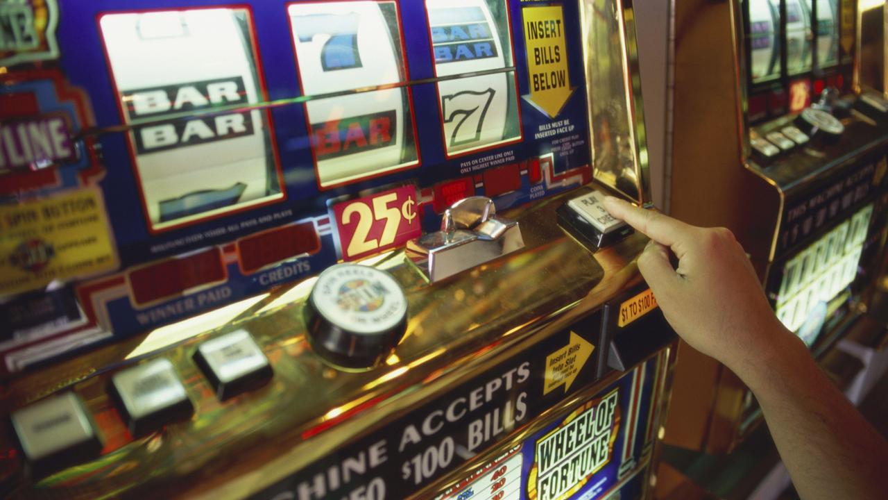 «Per ogni slot machine un barista guadagna 4 mila euro l’anno»