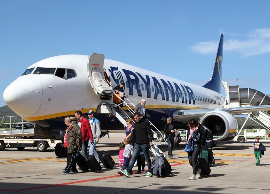 Tasse aeroportuali, Tedde (FI) attacca Franceschini