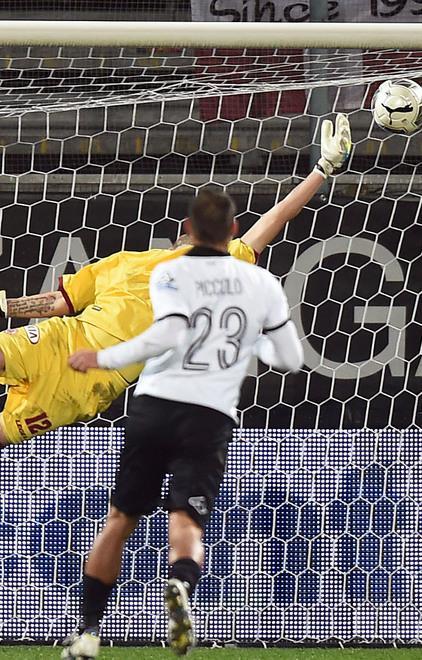Antonini-Borghese, 90’ da dimenticare Baez, piccola scossa 