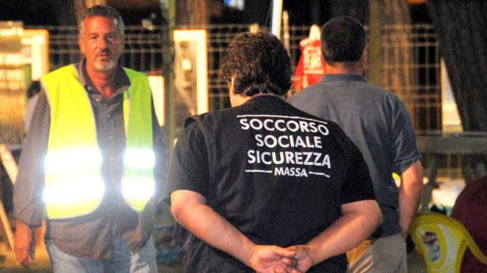 Massa, ronde armate di spray contro chi ruba nelle case