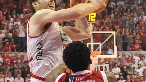 Basket in tv: studenti a casa 2 ore prima