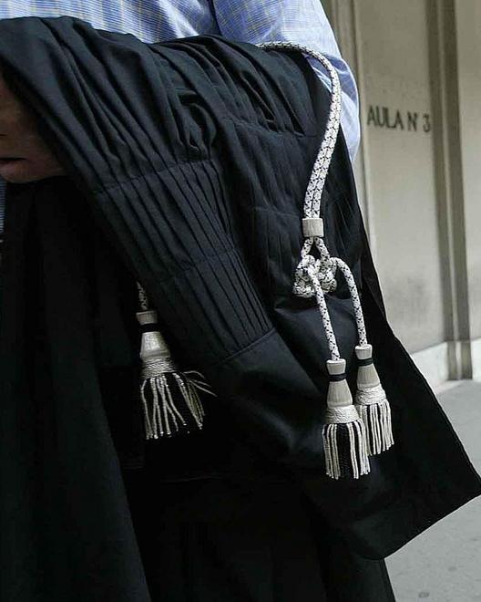 Manda via l’inquilino: a processo 
