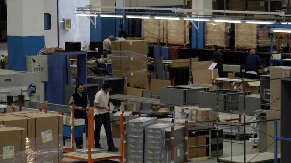 Syntech, Metalcromo vicina all’acquisto