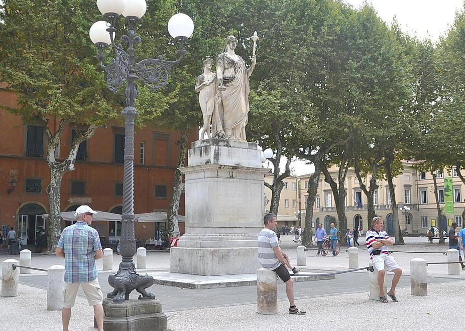 A marzo i lavori alla statua di Maria Luisa 