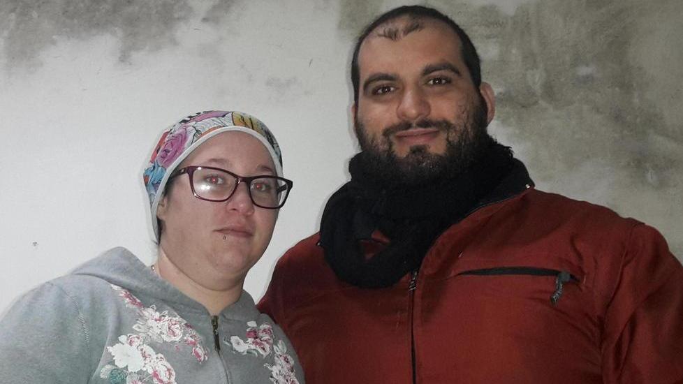Fondi del Comune per la coppia che vive in canonica