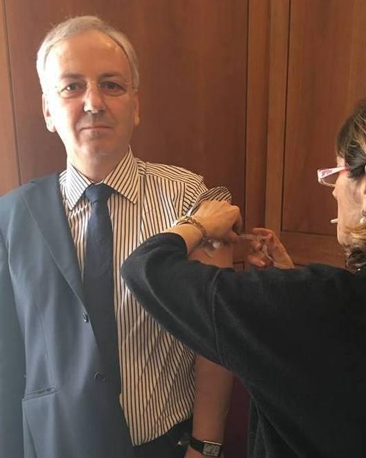 Meningite: arrivati 5.000 vaccini 