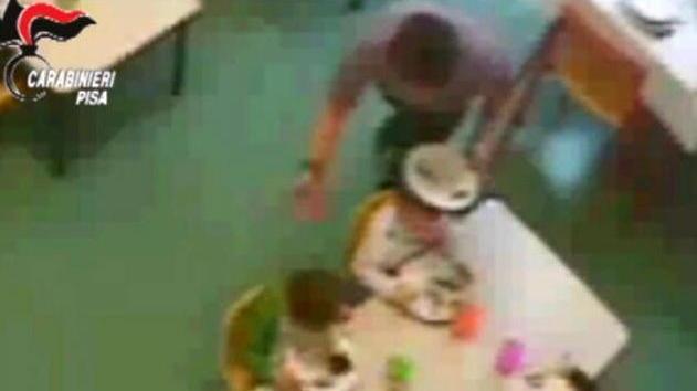 «Botte all’asilo, non sapevamo»