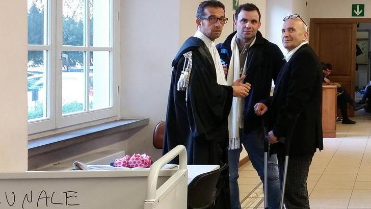 I Romanini tra litigate e paura «Temevamo che finisse male»