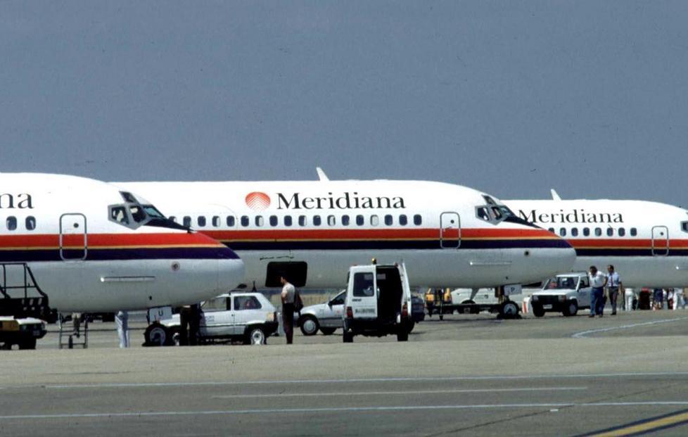 Meridiana taglia 530 assistenti di volo più 150 tra piloti e impiegati