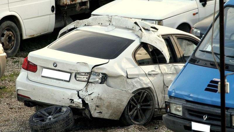 La Bmw di Marco Capuano dopo l'incidente a Pescara