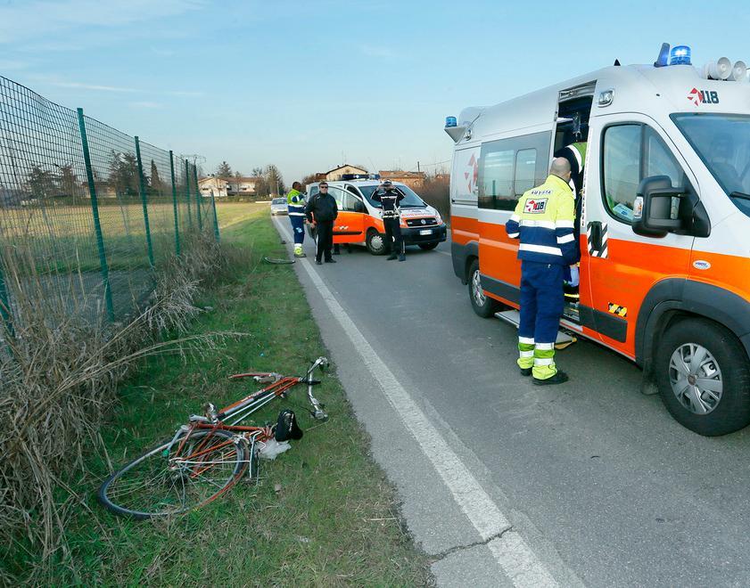 Modena. Investito in bici: gravissimo 67enne 