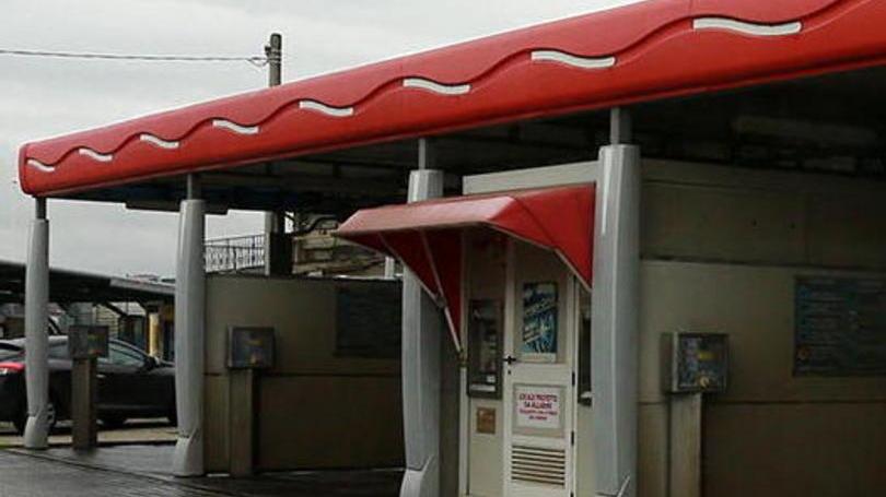 Banda di incappucciati fa il bis a Montelupo e si spartisce... 2 euro