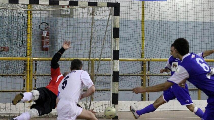 Calcio a cinque, Five to Five tenta l’allungo