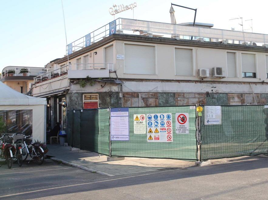 Ha riaperto la gelateria Orsi Grandi lavori da Galliano