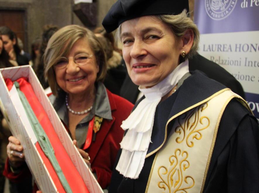 Ombra della sera al direttore Unesco 