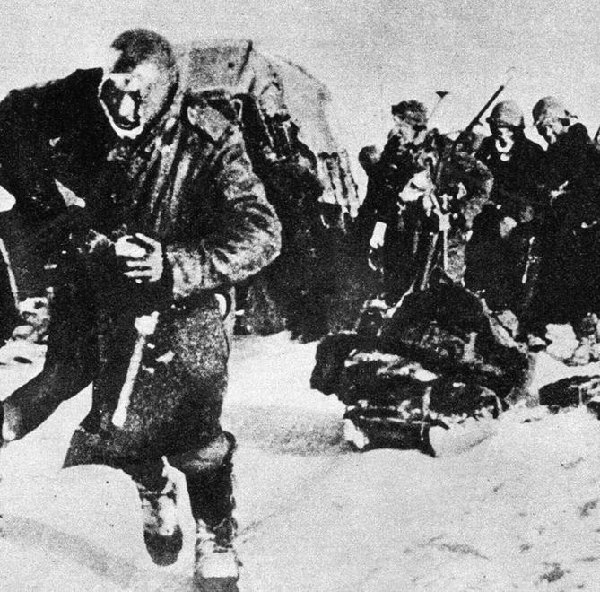 Soldati italiani dell'Armir nella tragica ritirata dal fronte russo