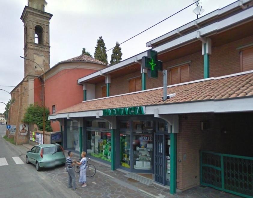 Colto da infarto in strada e salvato da un passante 