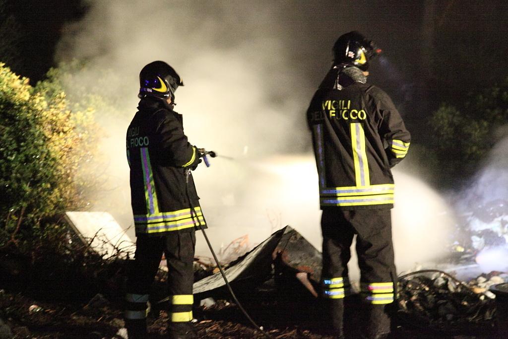 Un intervento dei vigili del fuoco in un'immagine d'archivio