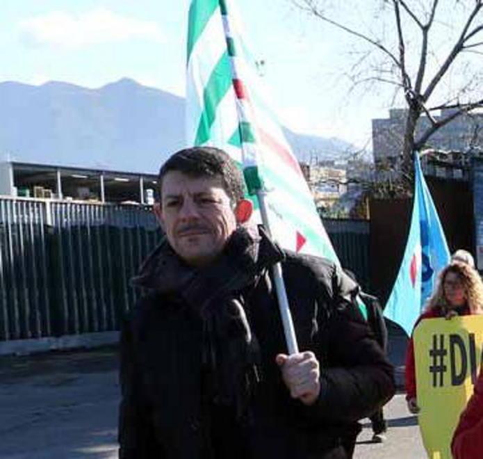 Sciopero generale, gli operai attaccano: "400 posti al Pignone ma solo 40 sono di qua" 