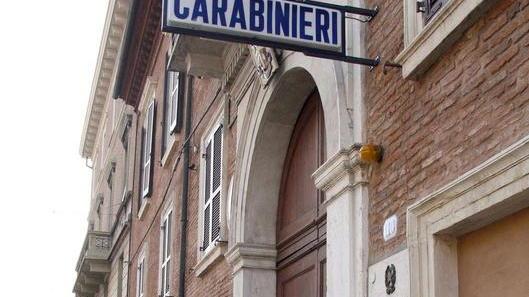 Truffa del solito falso avvocato, l'anziano non ci casca, la moglie invece viene derubata