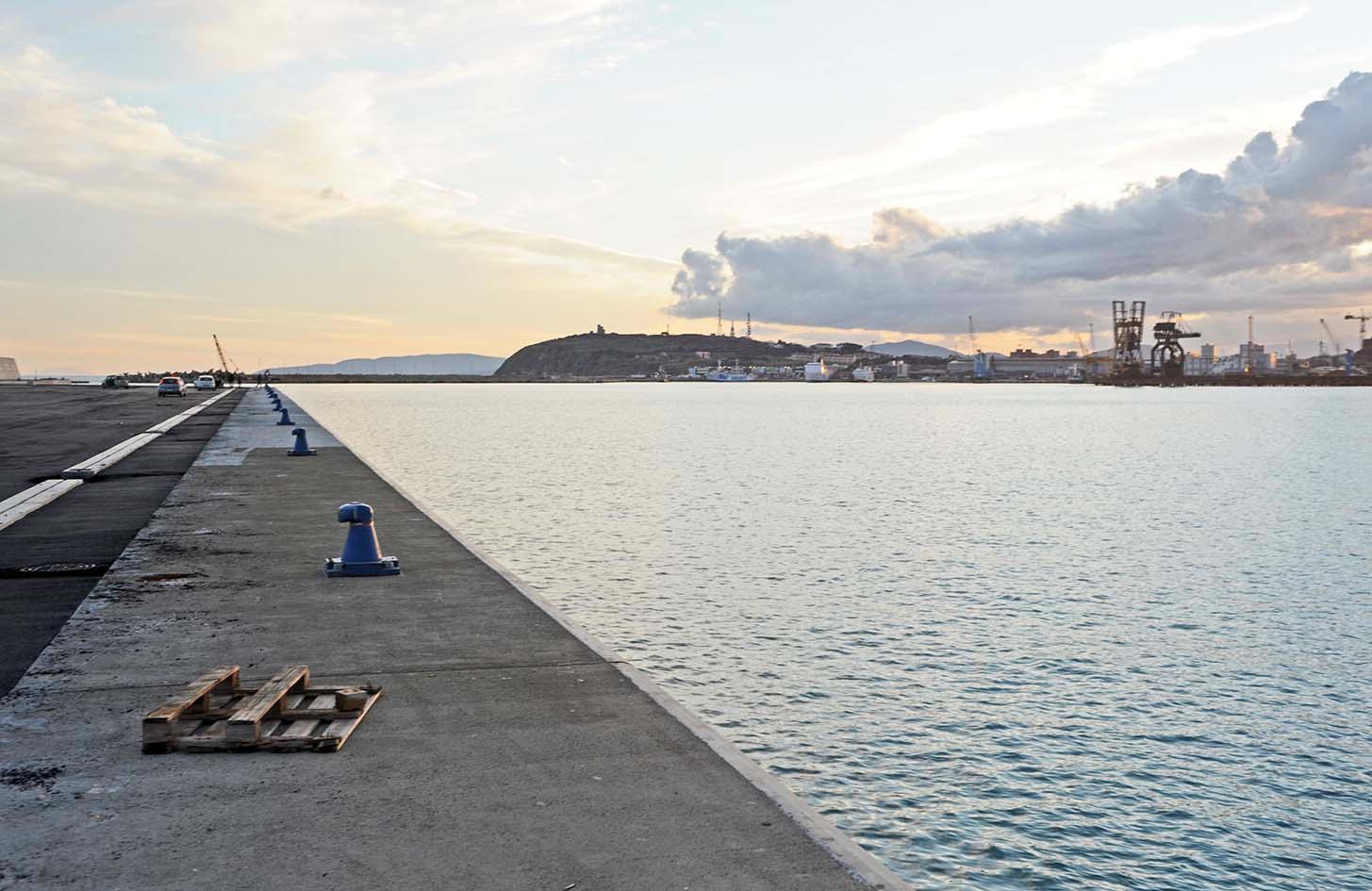 La nuova banchina al porto terminata (foto Paolo Barlettani)