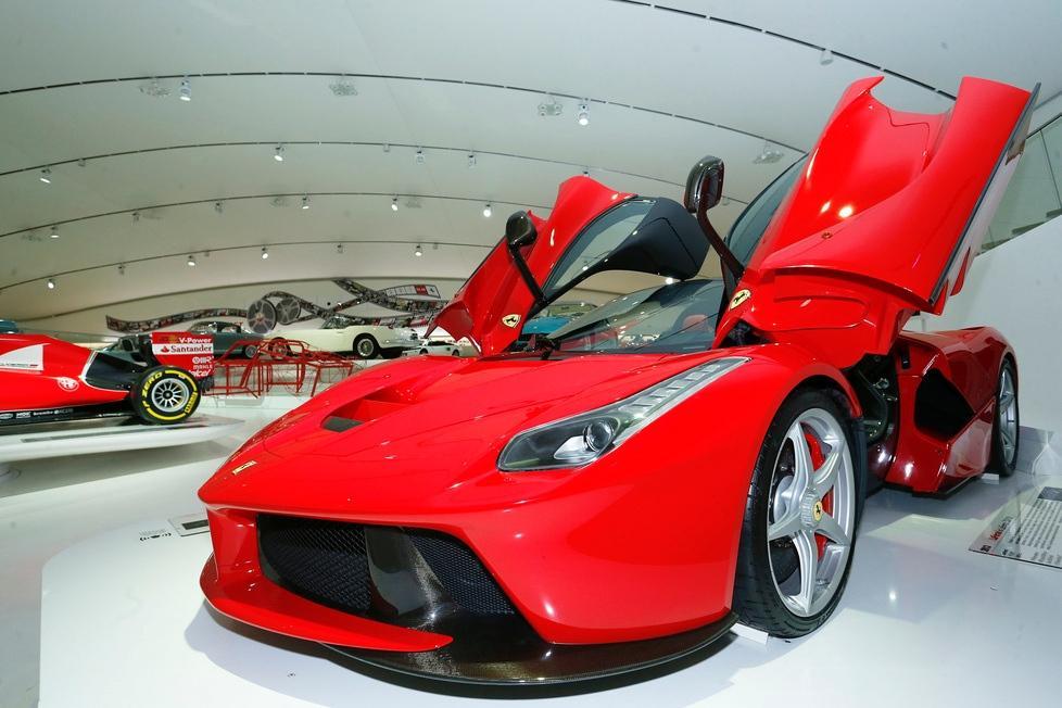 In mostra a Modena le Ferrari... da film 
