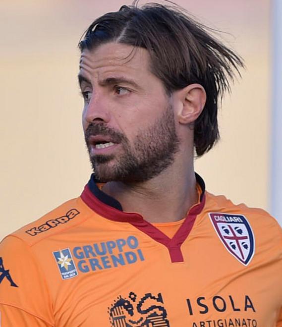 Farias e Lapadula, sfida a suon di gol 