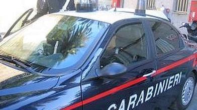 I carabinieri sulle tracce dei rapinatori di via Razzoli