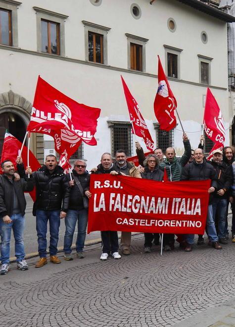 Falegnami, firmato il rinnovo del contratto di solidarietà