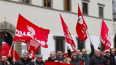 Falegnami, firmato il rinnovo del contratto di solidarietà