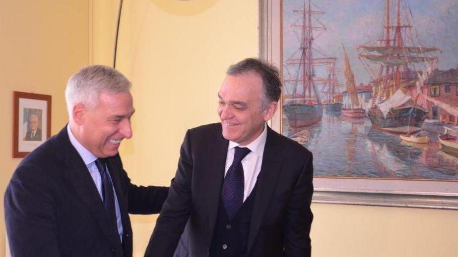 Il sindaco di Viareggio Giorgio Del Ghingaro con il governatore Enrico Rossi