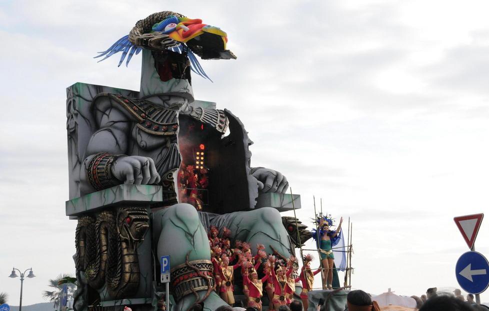 Conto alla rovescia per eleggere la più bella del Carnevale
