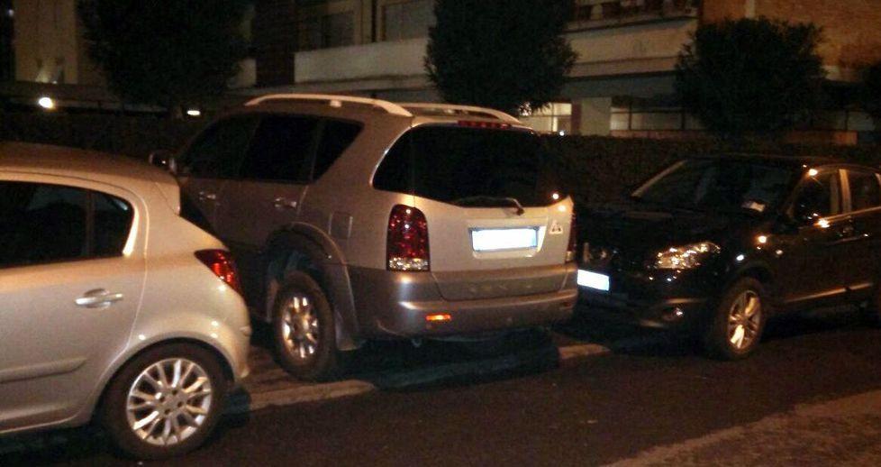 L’infrazione in via Mazzoni è tripla 