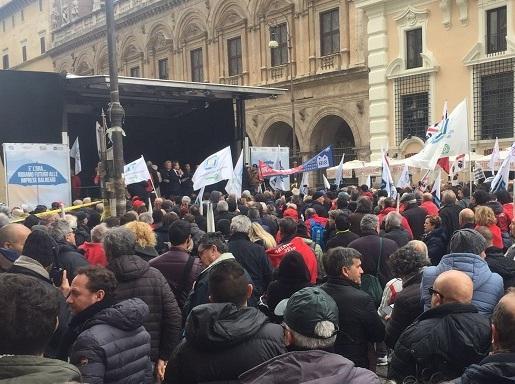 Concessioni demaniali I bagnini non mollano 