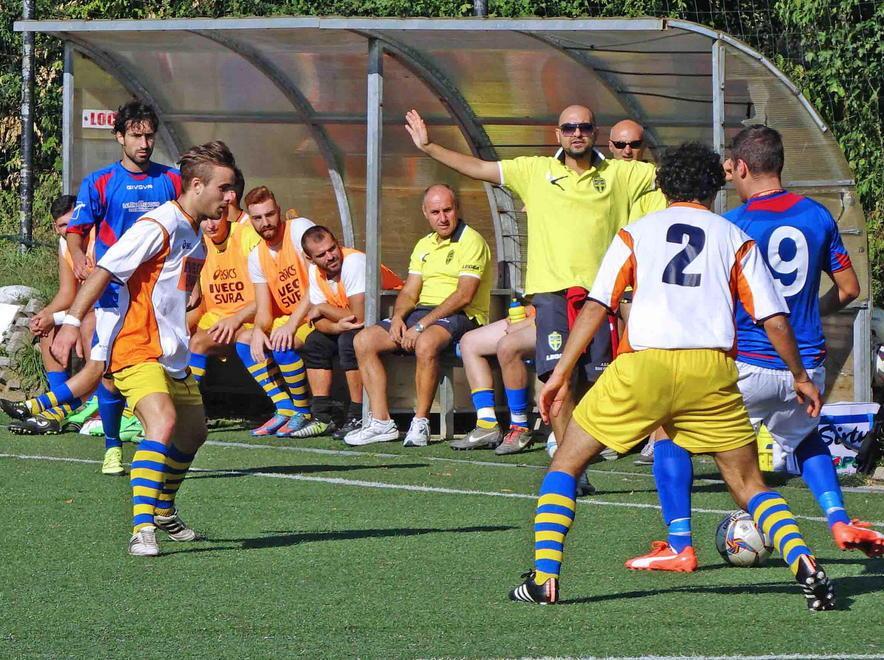 Un'azione di gioco in Terza Categoria