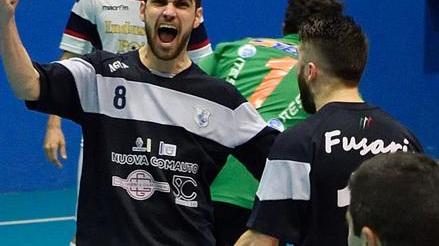 Prato ribalta il risultato in un minuto, parte la corsa ai play off
