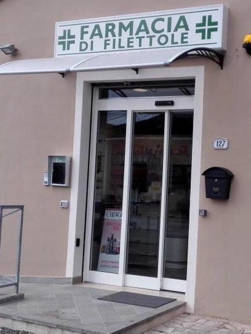 A Filettole apre la farmacia la prima nella storia del paese
