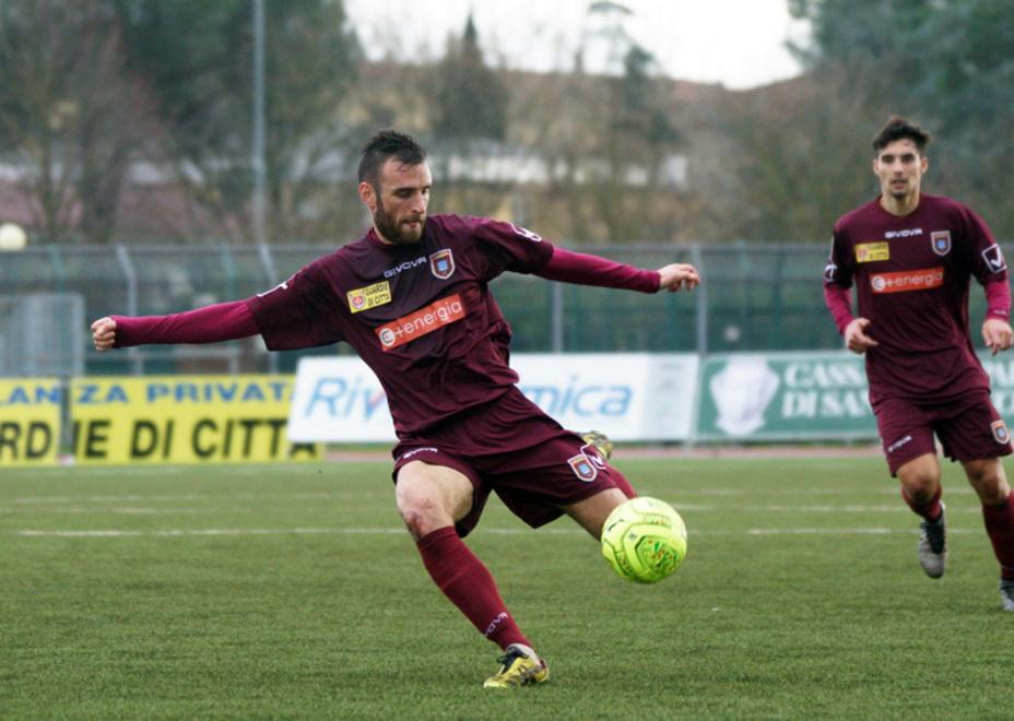 Pontedera senza paracadute a Rimini 