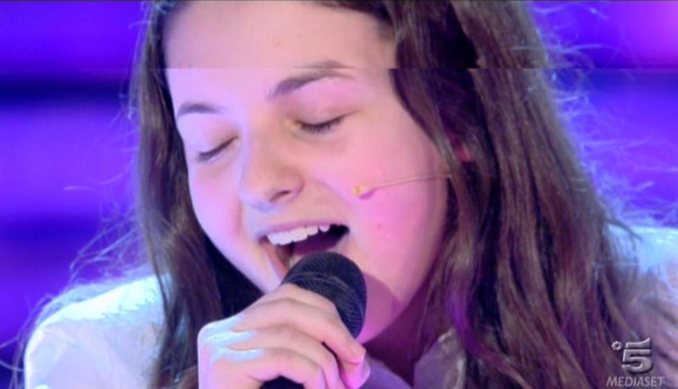 Per Tecla Insolia massimo dei voti nel talent di Canale 5
