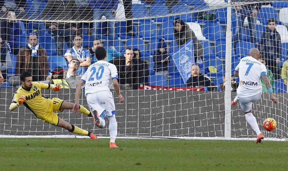 Maccarone fa scattare l’allarme-falli 