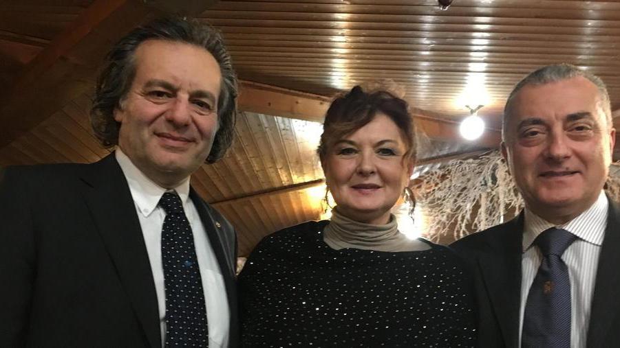 A cena per sostenere la filarmonica