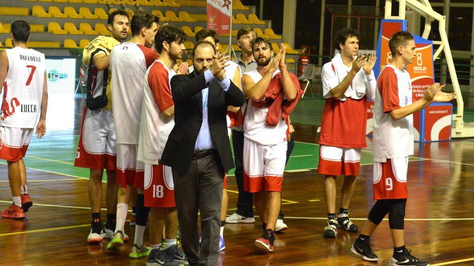 Libertas si regala una serata di festa e all’ultimo secondo vince il derby