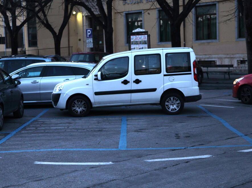 Assemblea pubblica sui parcheggi 